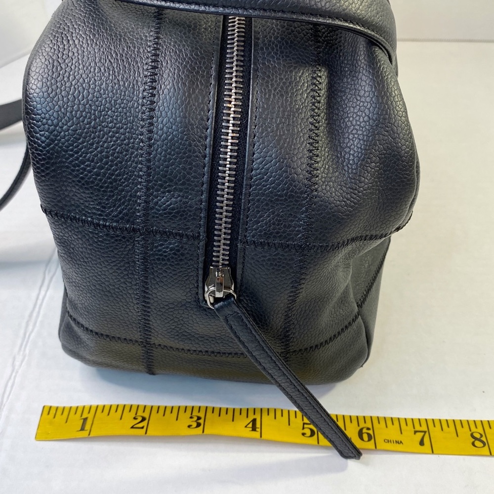 CHANEL Vintage Caviar Square Quilted Bowler Bag - Picture 11 of 17